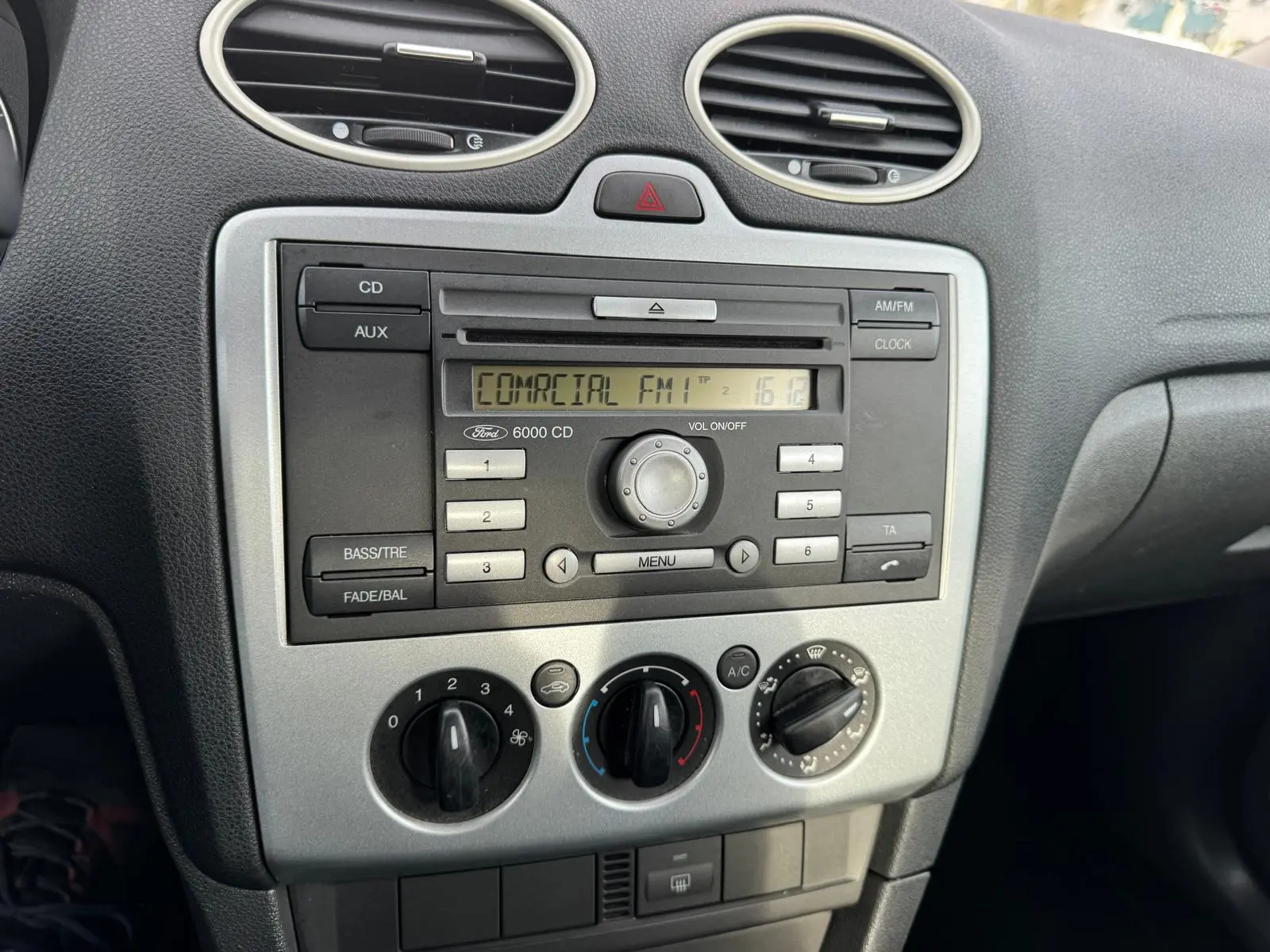 Ford Focus 1.6 TDCi Ghia 21