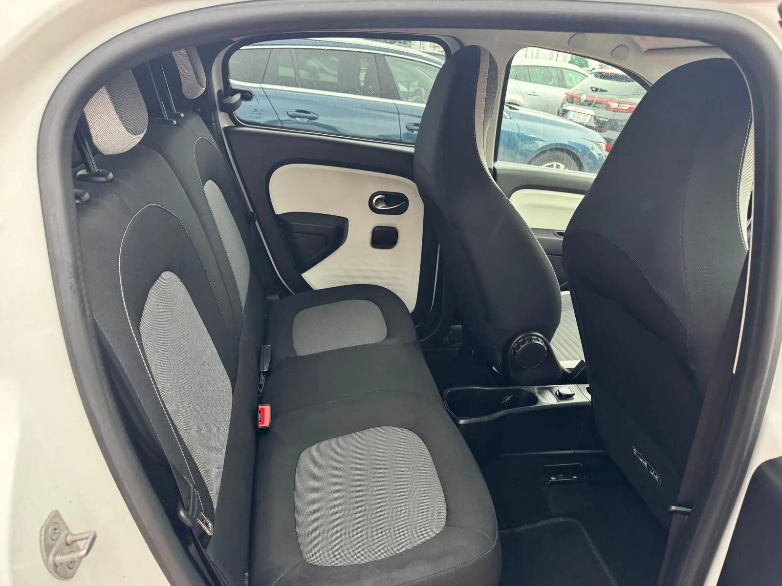 Renault Twingo 1.0 SCe Zen 18