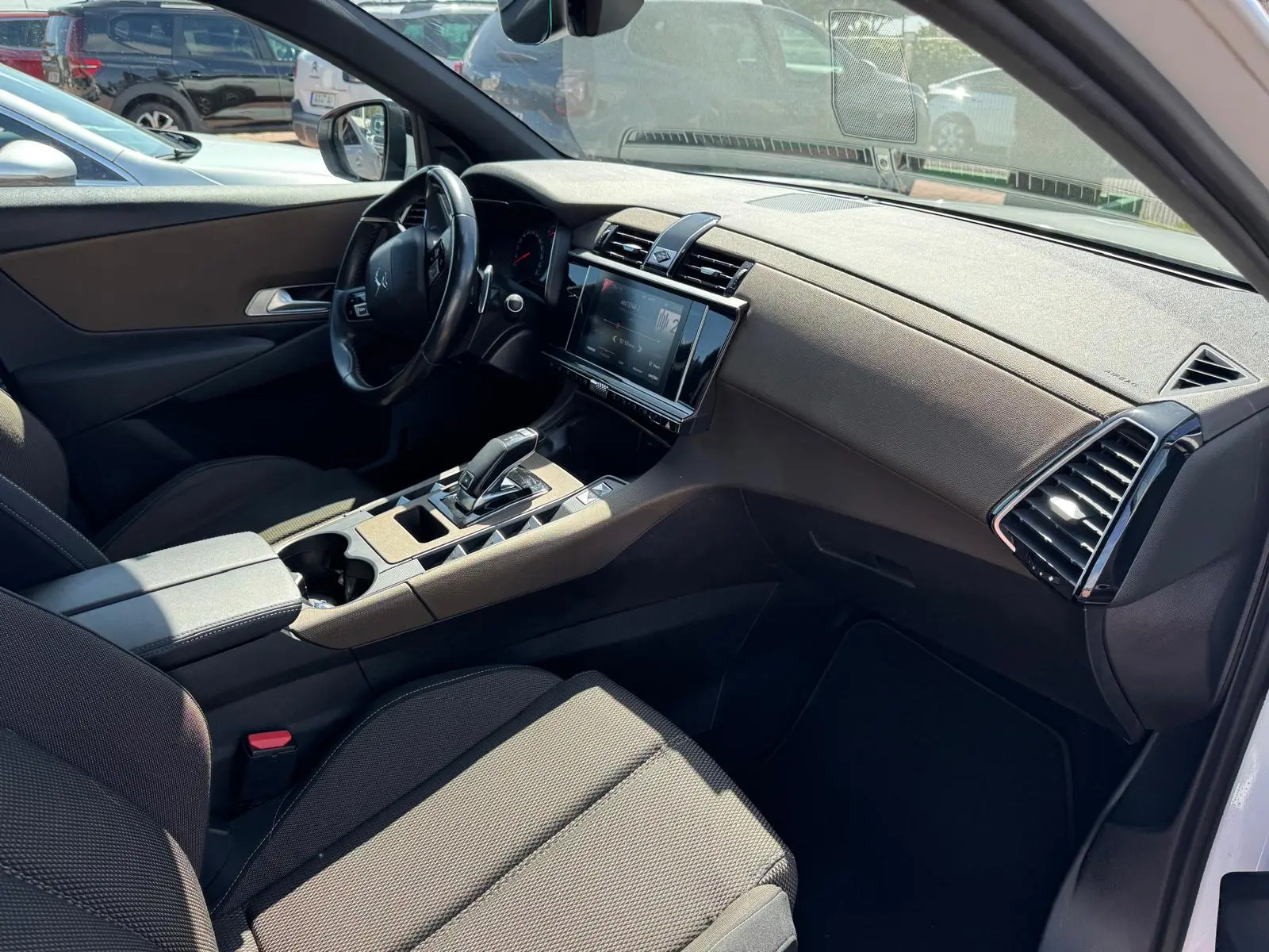 DS DS7 Crossback 1.5 BlueHDi Performance Line EAT8 31