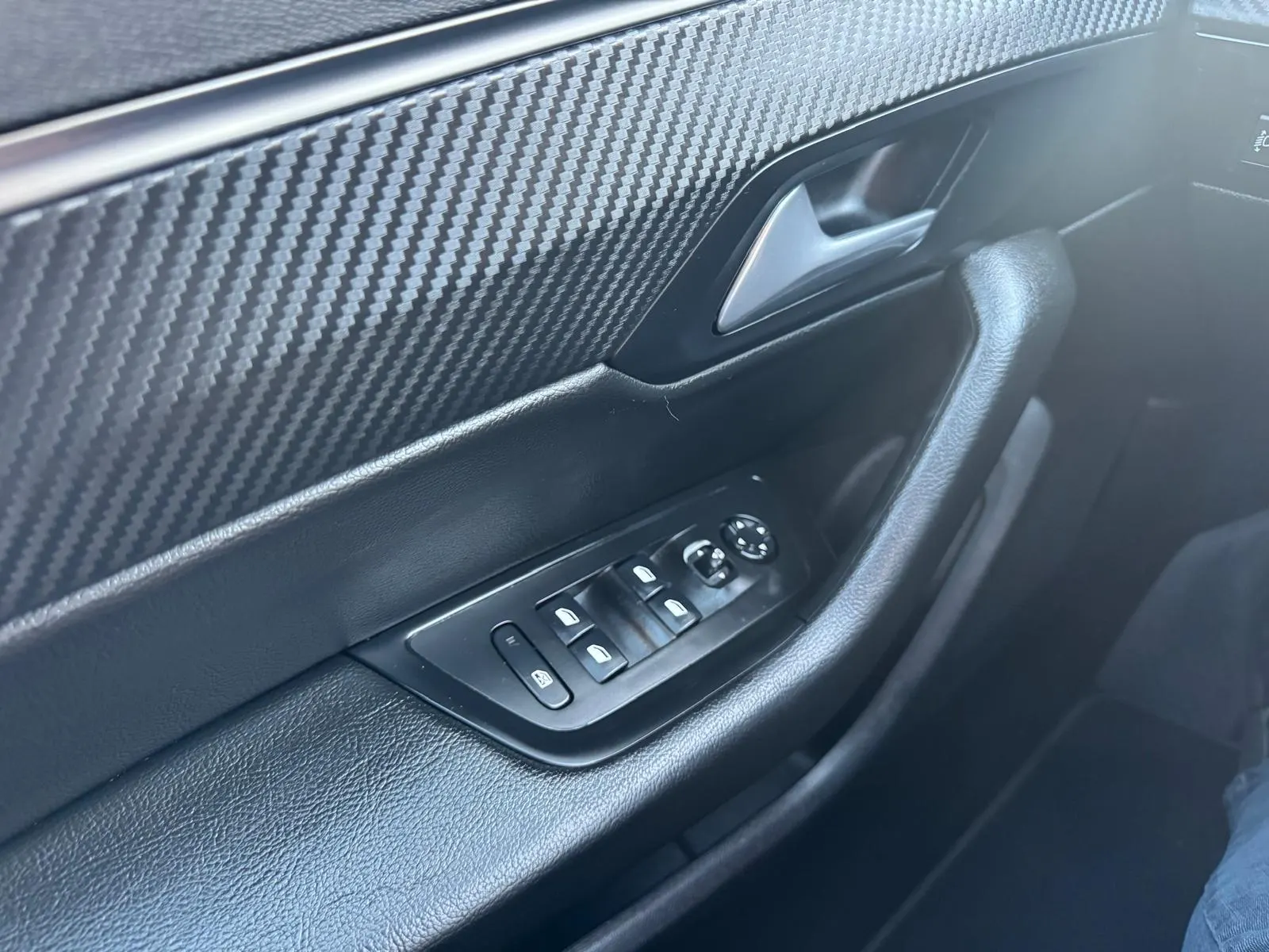 Peugeot 508 SW 1.5 BlueHDi Active Pack EAT8 11