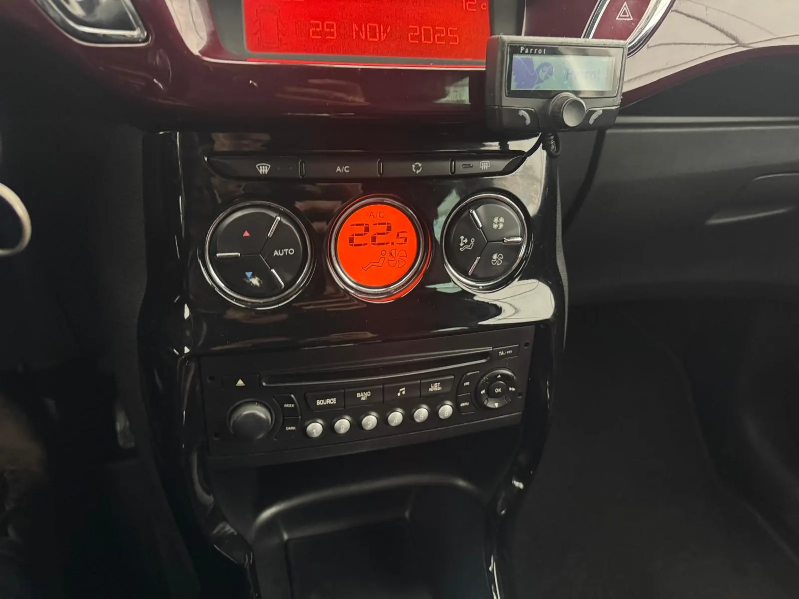 Citroën DS3 1.6 e-HDi Be Chic ETG6 16