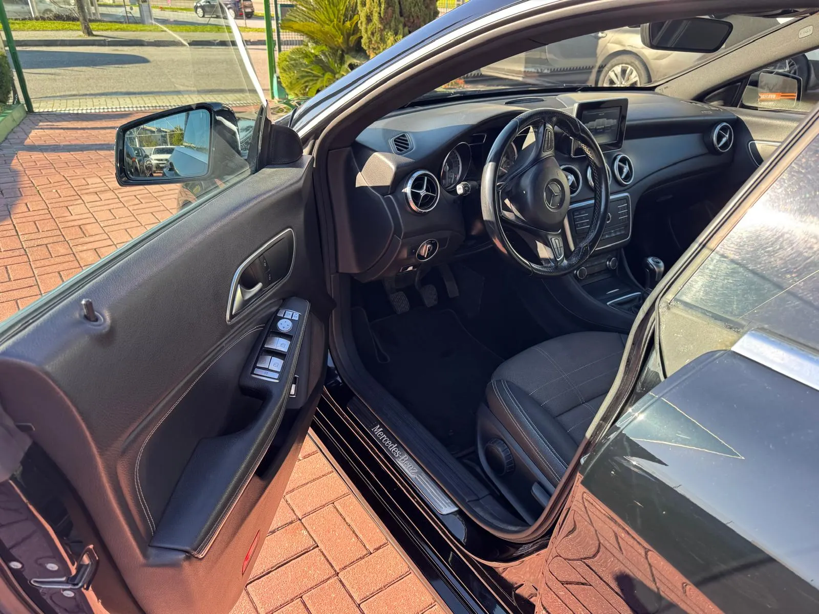 Mercedes-Benz CLA 180 CDI Urban 15