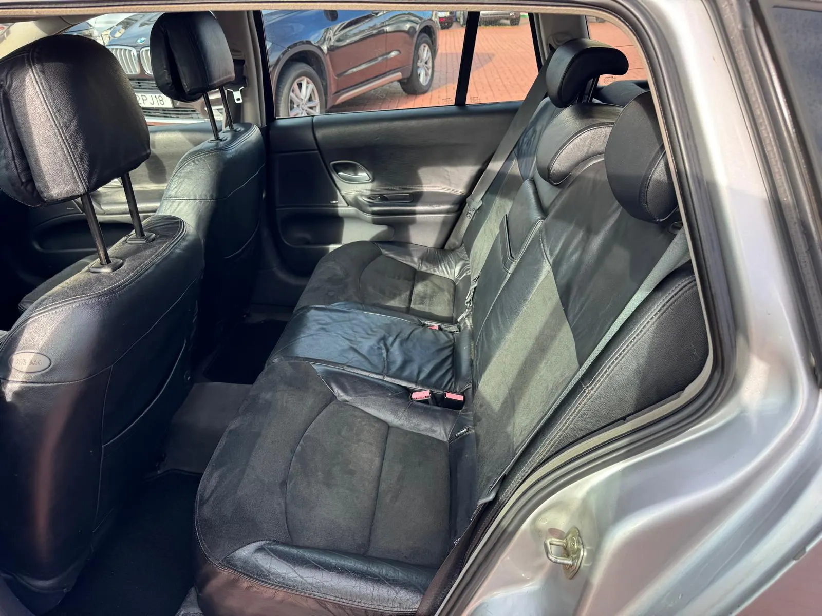 Renault Laguna Break 1.9 dCi Dynamique 11