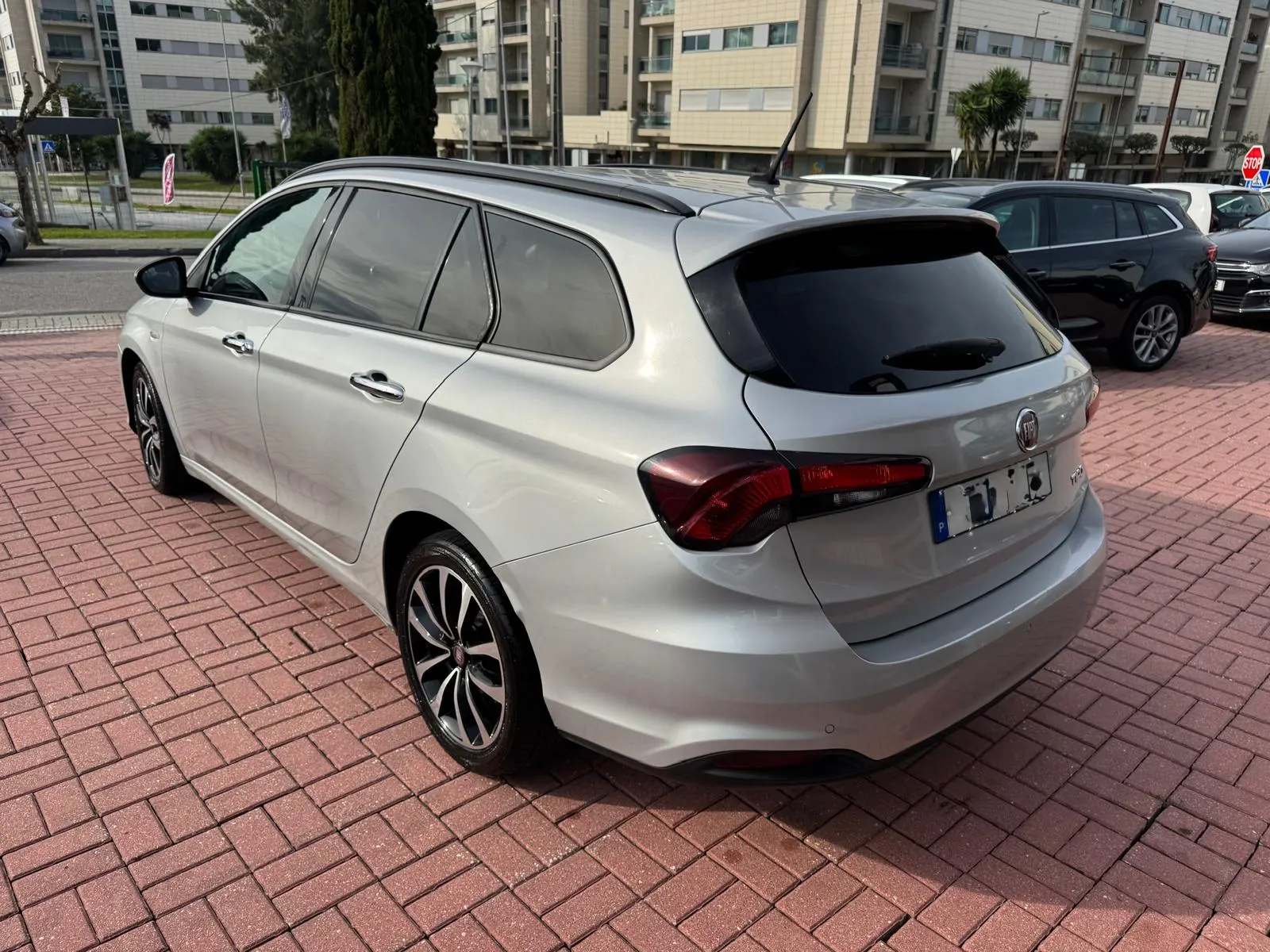 Fiat Tipo Station Wagon 1.3 M-Jet Lounge J17 5