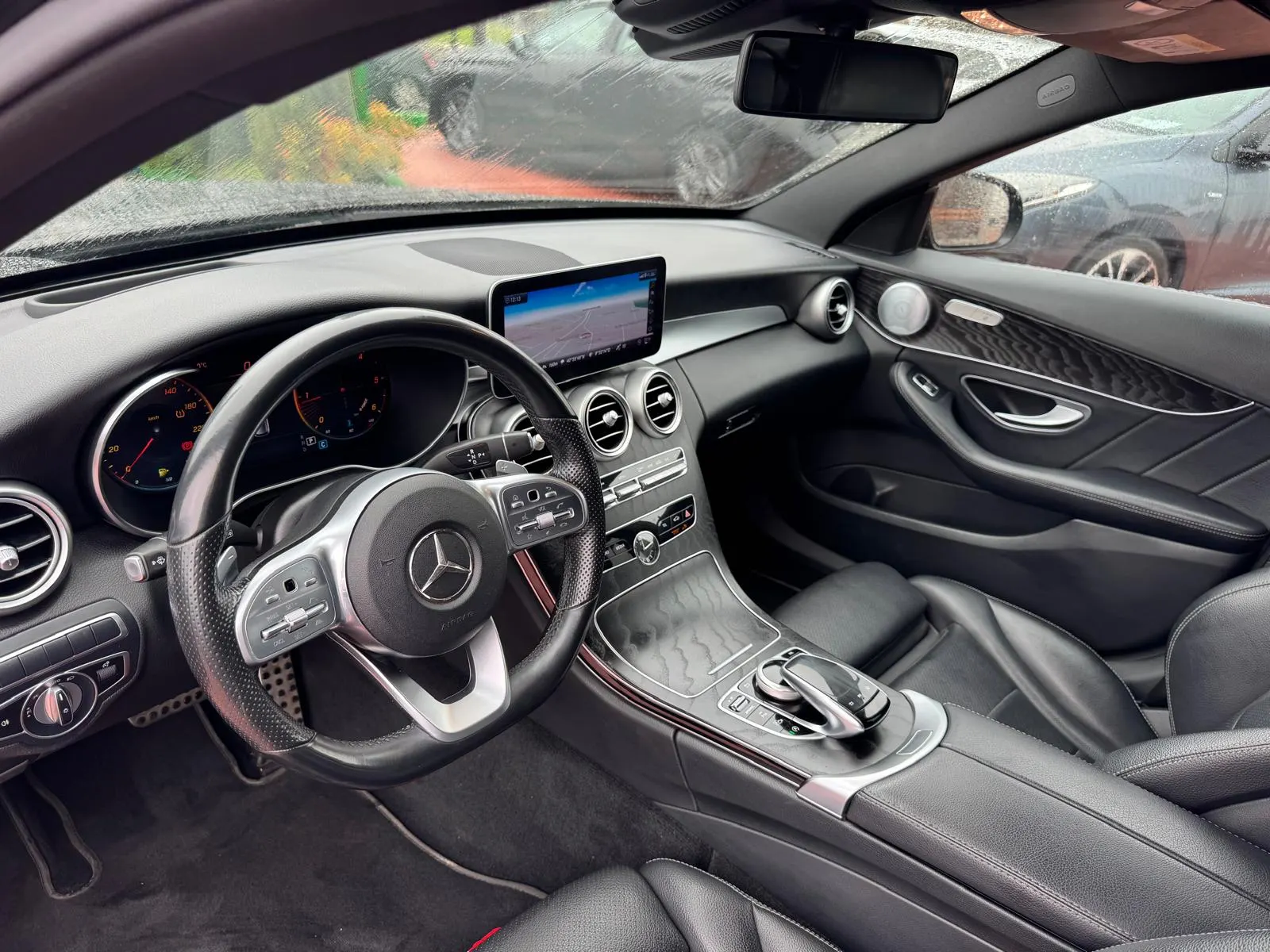 Mercedes-Benz C 220 d AMG Line 33