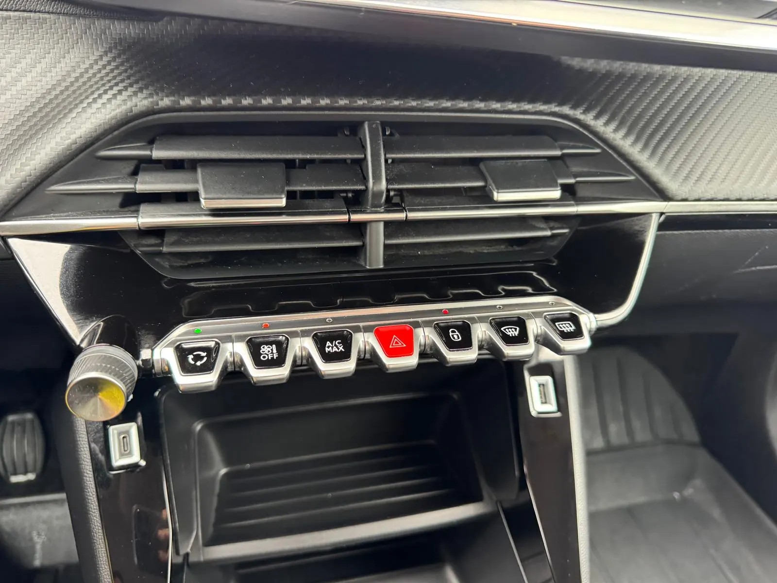 Peugeot 2008 1.2 PureTech Active Pack 39