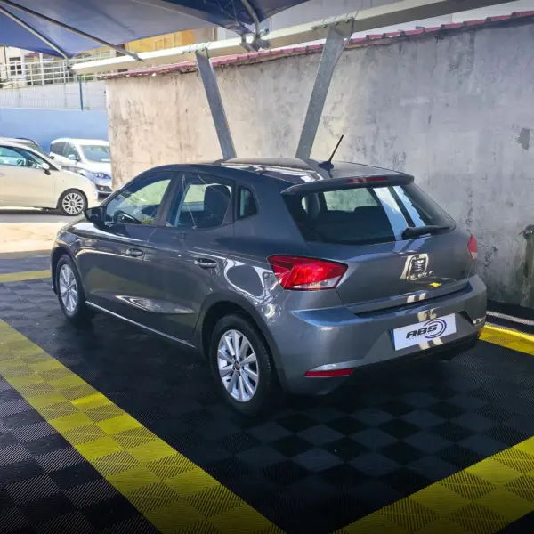 SEAT Ibiza 1.0 Style 4