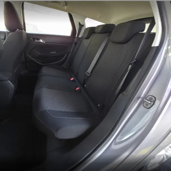 Peugeot 308 SW 1.6 BlueHDi Access 28