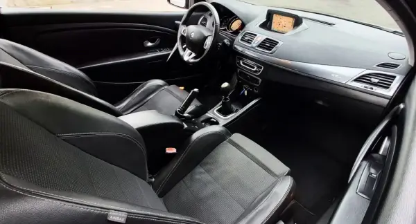 Renault Mégane Coupe 16