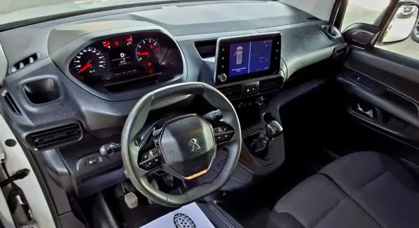 Peugeot Partner Outro 8