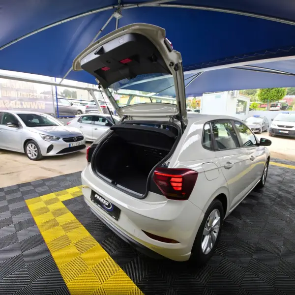 Volkswagen Polo 1.0 Trendline 16