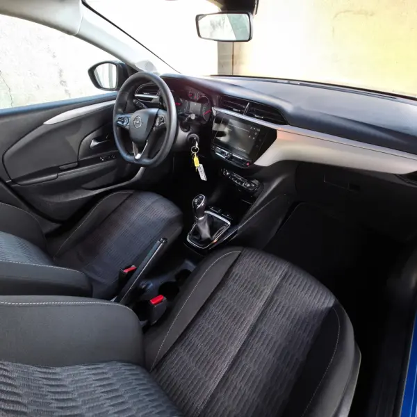 Opel Corsa 1.2 Elegance 6