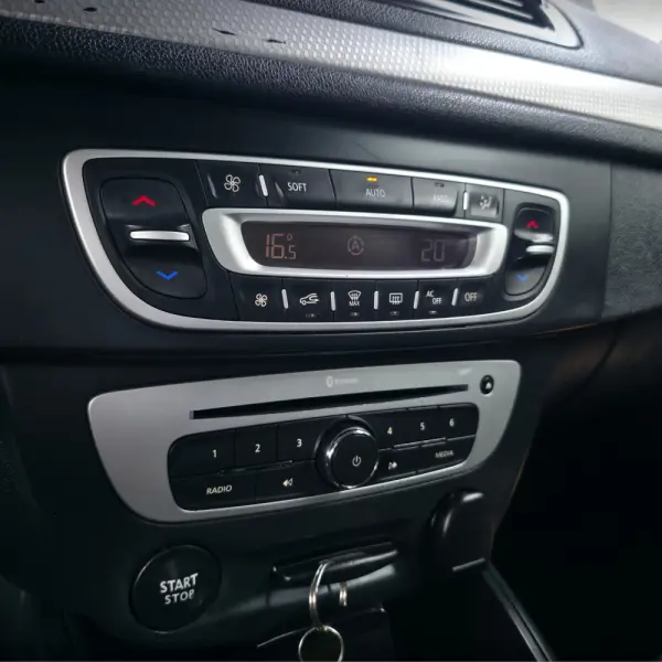 Renault Mégane 16