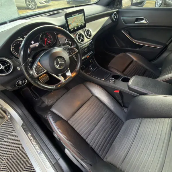 Mercedes-Benz CLA 200 d Shooting Brake AMG Line Aut. 6