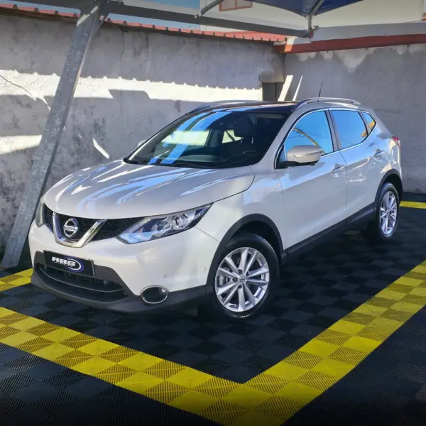 Nissan Qashqai 1.6 dCi Tekna Premium 17 Pele 1