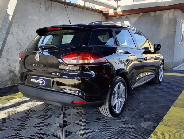 Renault Clio Break 1.5 dCi Dynamique S 4