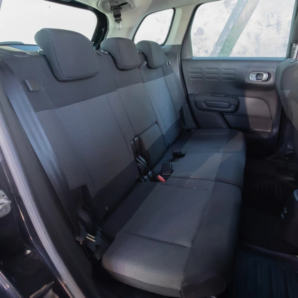 Citroën C3 Aircross 1.2 PureTech Shine 9