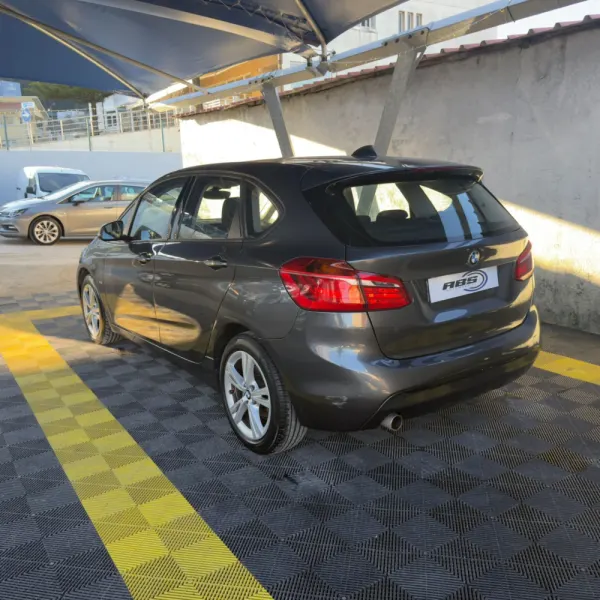 BMW 216 Active Tourer d Line Sport 2