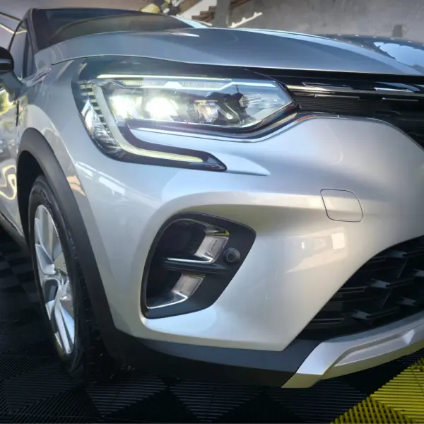 Renault Captur 1.0 TCe Intens 10