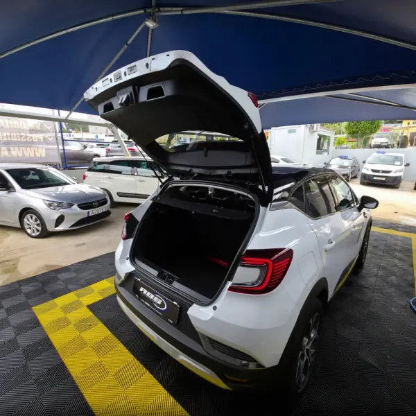 Renault Captur 1.0 TCe Intens 34