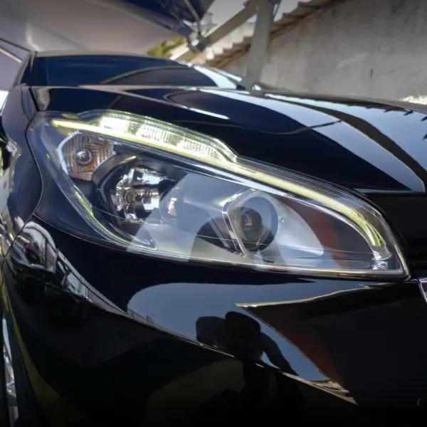 Peugeot 208 1.2 PureTech Style 13