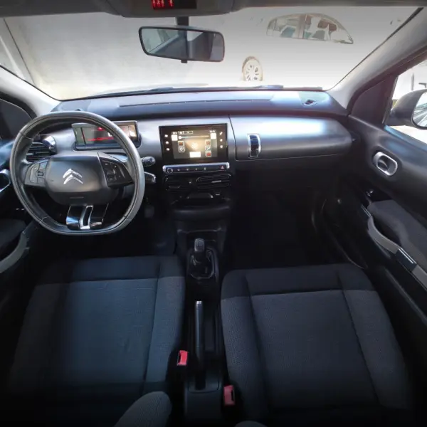 Citroën C4 Cactus 1.2 PureTech Shine 11