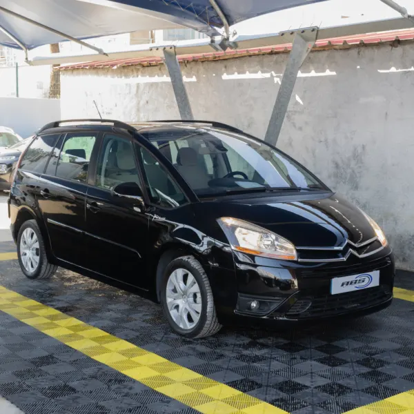 Citroën C4 Picasso 1.6 HDi Confort RFM CMP6 4