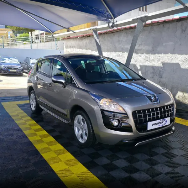 Peugeot 3008 1.6 HDi Executive 3