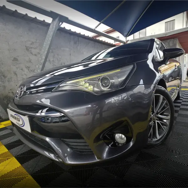 Toyota Avensis Touring Sports 1.6 D-4D Luxury+GPS 9