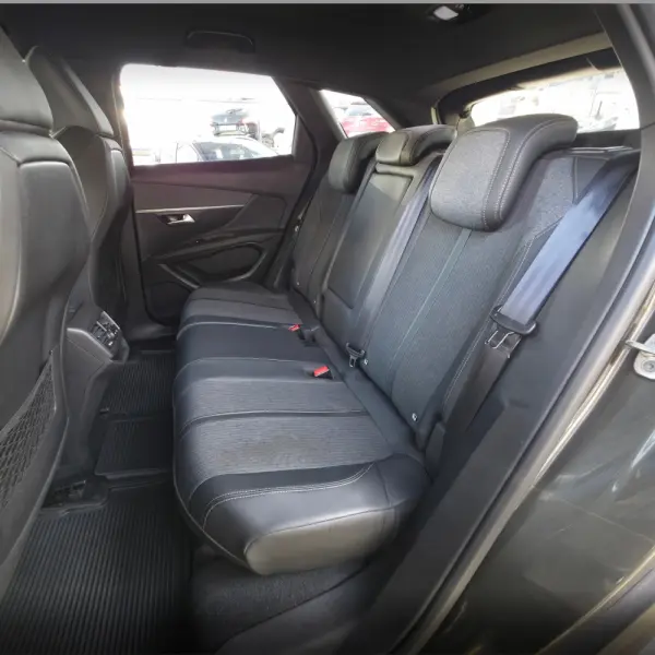 Peugeot 3008 1.5 BlueHDi GT Line EAT8 29