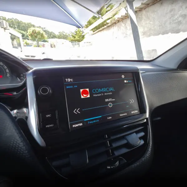 Peugeot 208 1.2 PureTech Style 21