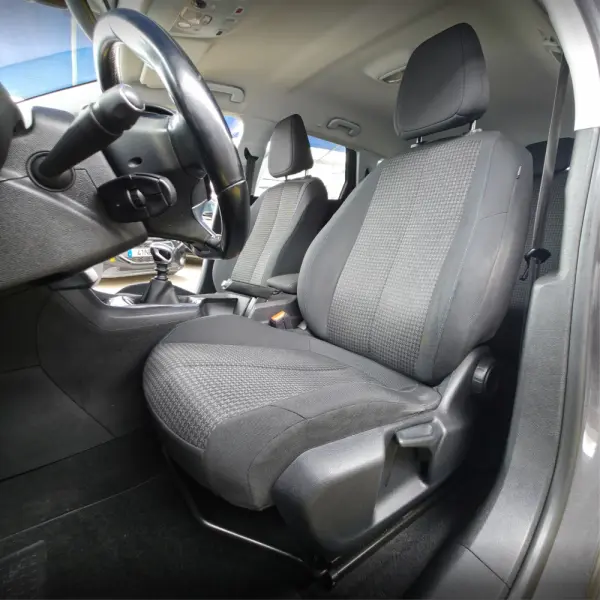 Peugeot 308 SW 1.5 BlueHDi Style 19