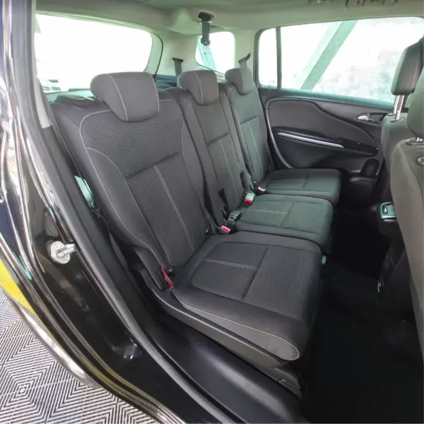 Opel Zafira 1.6 CDTi Innovation S/S 22