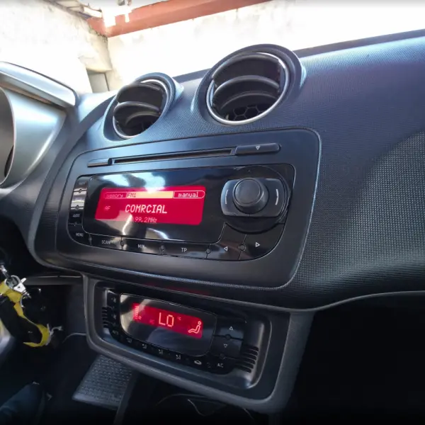 SEAT Ibiza 1.2 12V Style 19