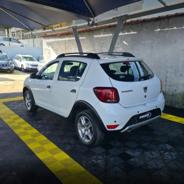 Dacia Sandero 0.9 TCe Stepway 3