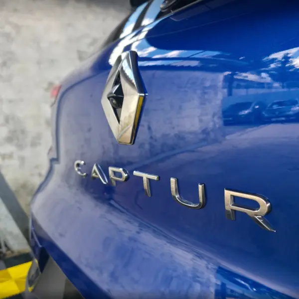 Renault Captur 1.0 TCe Intens 16