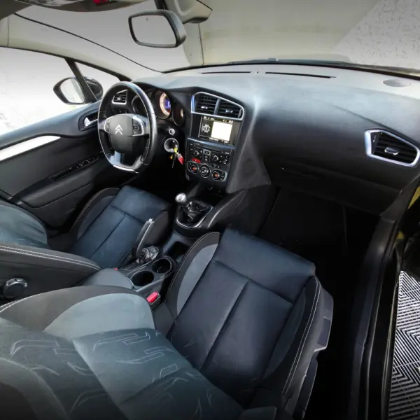 Citroen C4 1.6 e-HDi Business 9