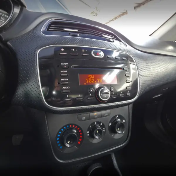 Fiat Punto Evo 1.2 Dynamic Style 16