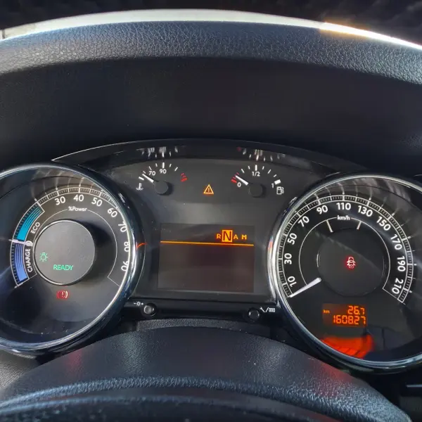 Peugeot 3008 2.0 HDi Hybrid4 85g 20