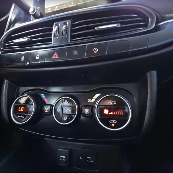 Fiat Tipo 1.3 M-Jet Mirror 22