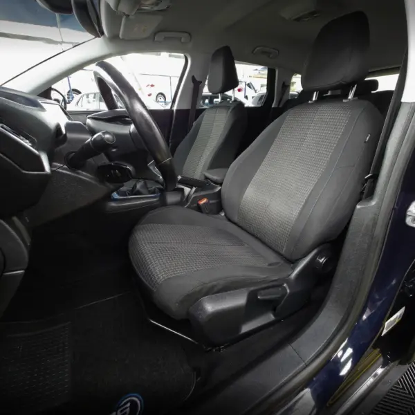 Peugeot 308 1.5 BlueHDi Style 23