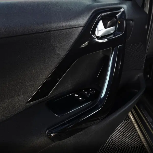 Peugeot 208 1.2 PureTech Style 22