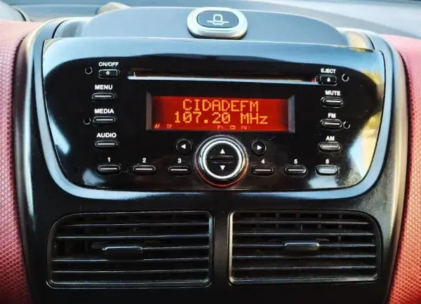 Fiat Doblo 1.3 M-Jet 7L Start&Stop 13