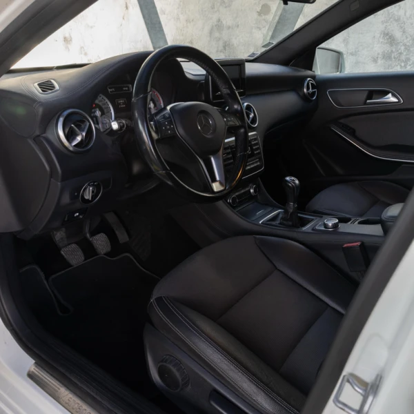 Mercedes-Benz A 180 CDi BE Edition Urban 6