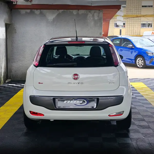 Fiat Punto Evo 1.2 Dynamic Style 8