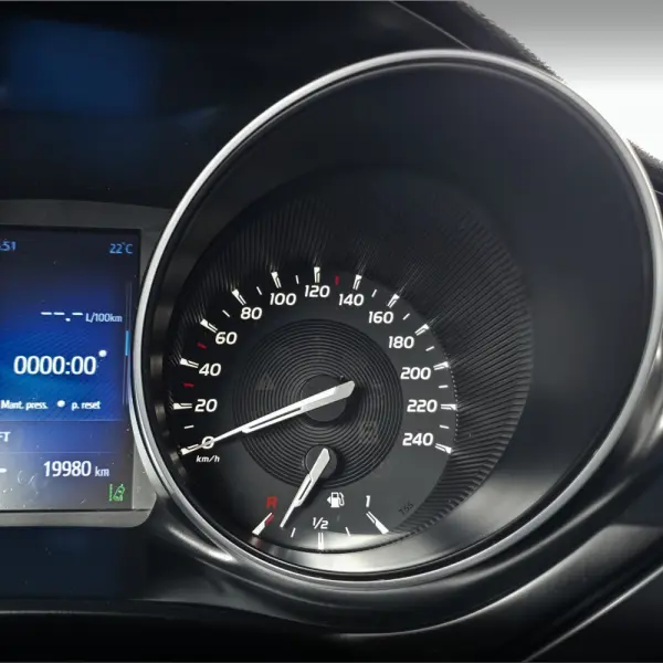 Toyota Avensis Touring Sports 1.6 D-4D Luxury+GPS 21