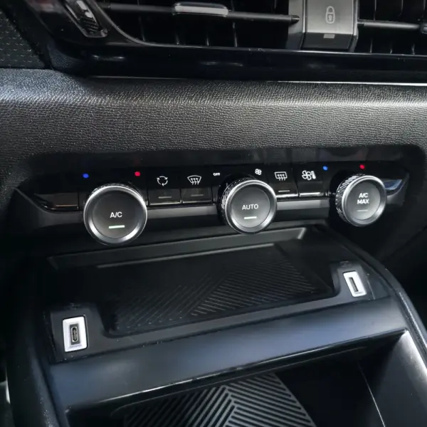 Citroen C4 1.5 BlueHDi Shine Pack EAT8 19