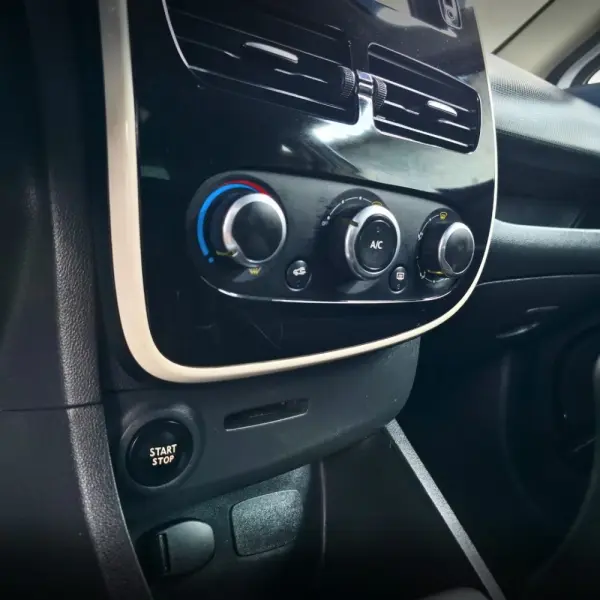 Renault Clio 1.5 dCi Limited 10