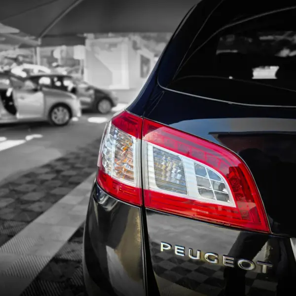Peugeot 508 1.6 HDi-e Allure CMP6 8