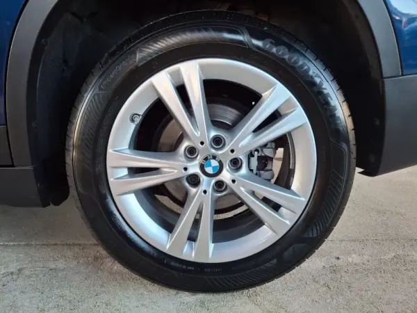 BMW X1 16